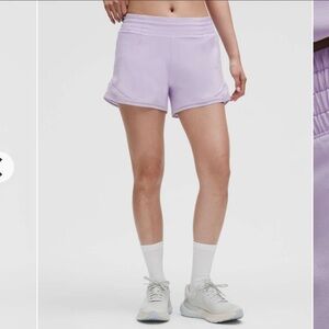 NWT Lululemon Hotty Hot HRLined Short 4” Lace Trim Lavender Frost Size 12